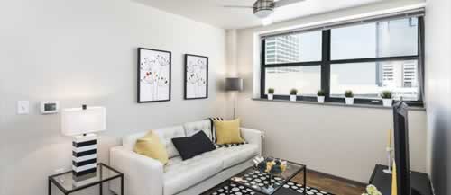 hunter_plaza001